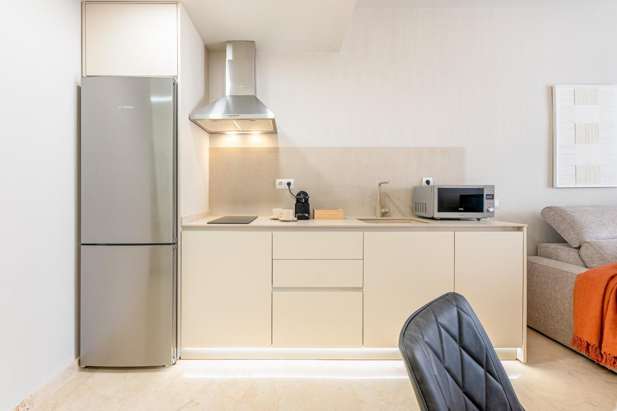 Vivendos - Ma16 - Capuchinos Parking Apartament Malaga